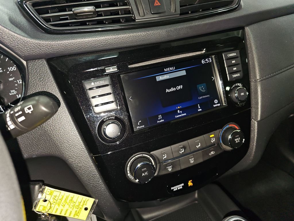 Used 2020 Nissan Rogue S image 31