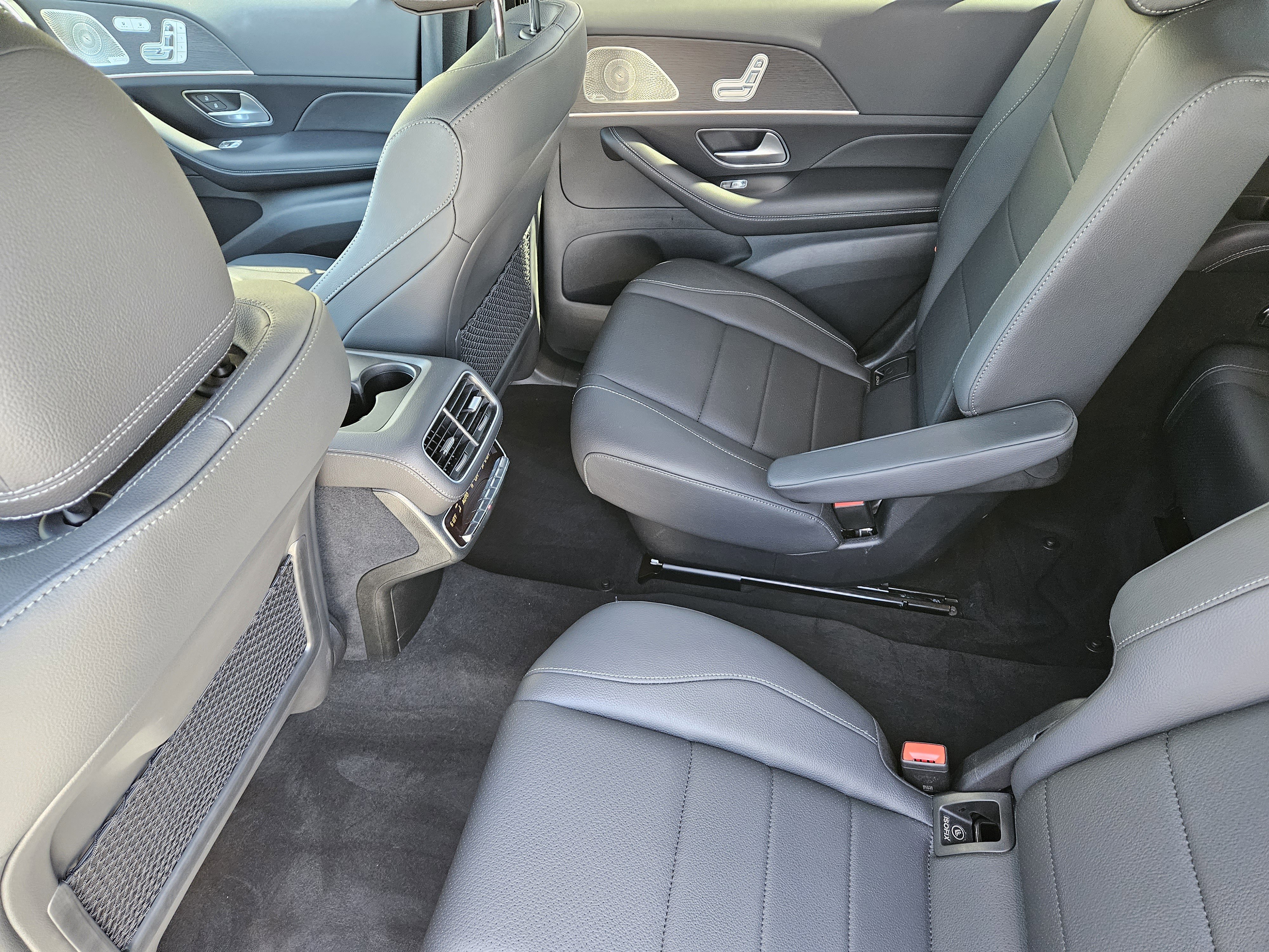 Certified 2025 Mercedes-Benz GLS 450 4MATIC image 30