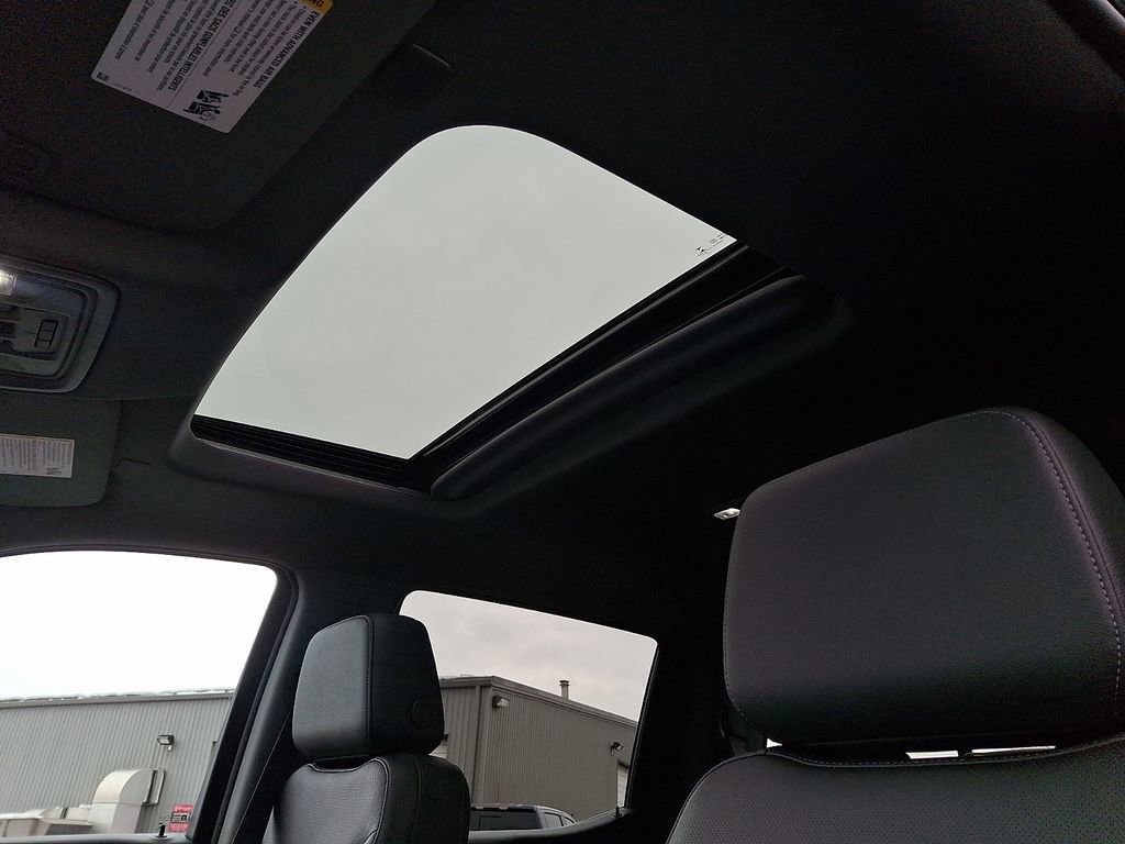 Used 2022 Chevrolet Silverado 1500 LTZ w/ LTZ Premium Package image 14