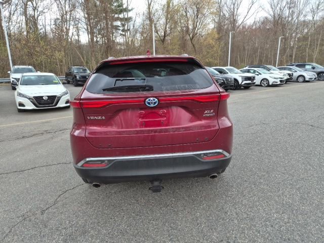 Used 2021 Toyota Venza XLE w/ Softex Package AWD/4WD image 6