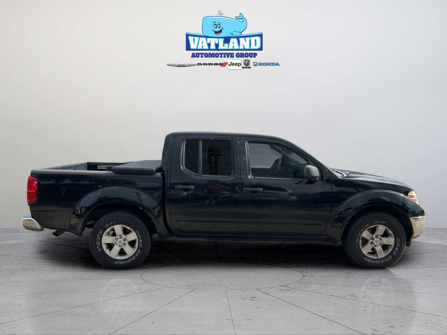 Used 2010 Nissan Frontier SE RWD image 6