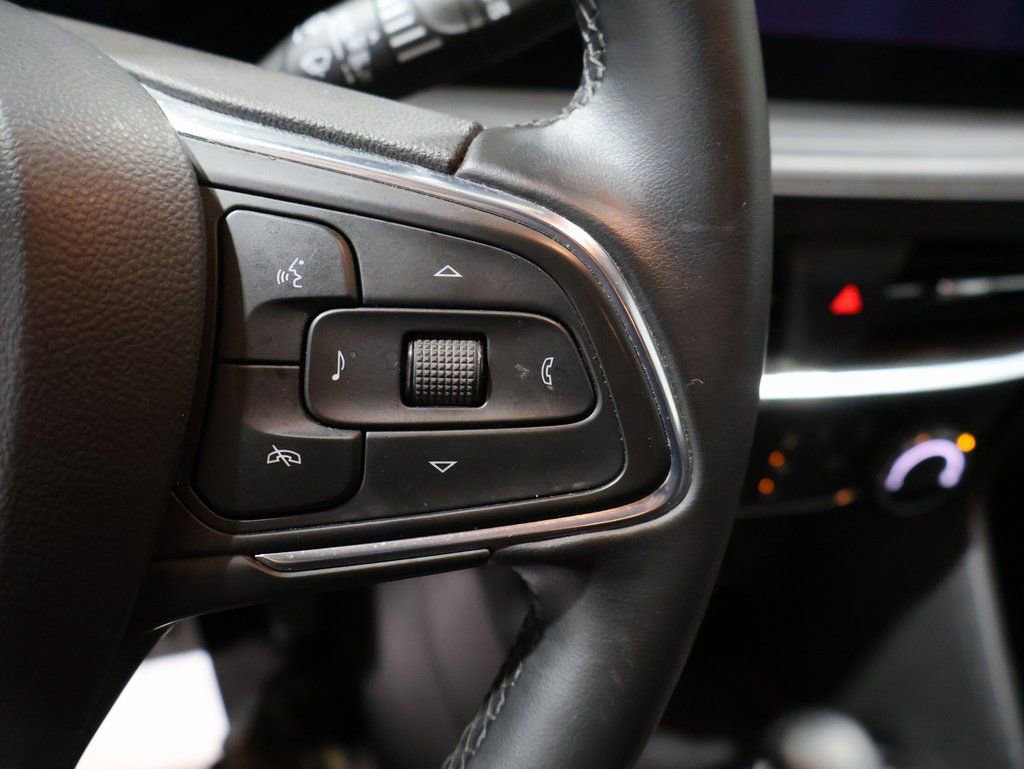 Used 2024 Buick Encore GX Sport Touring image 34