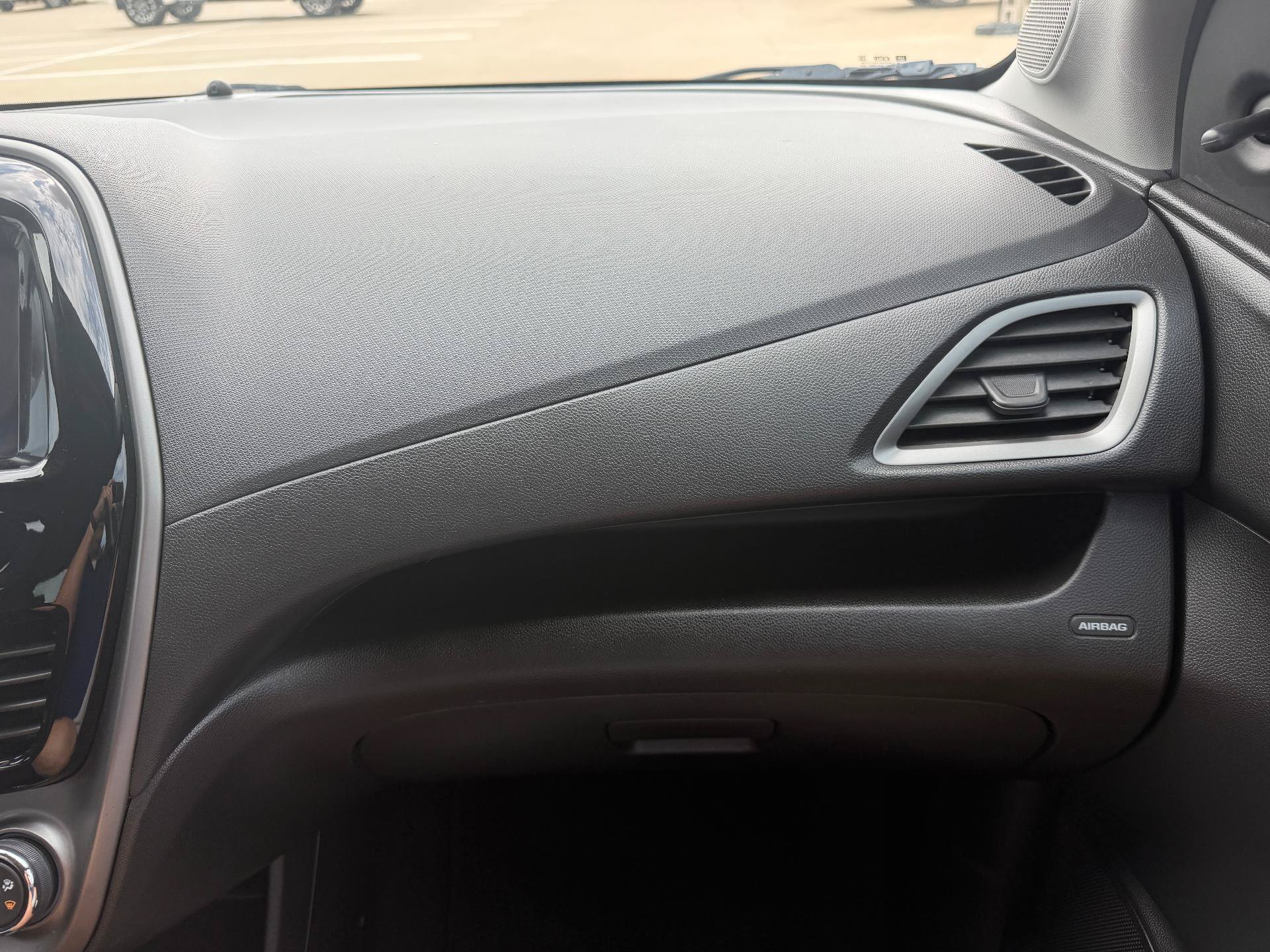Used 2022 Chevrolet Spark LS FWD image 26