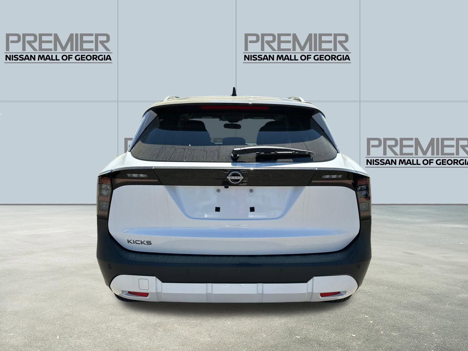 New 2026 Nissan Kicks SV image 5