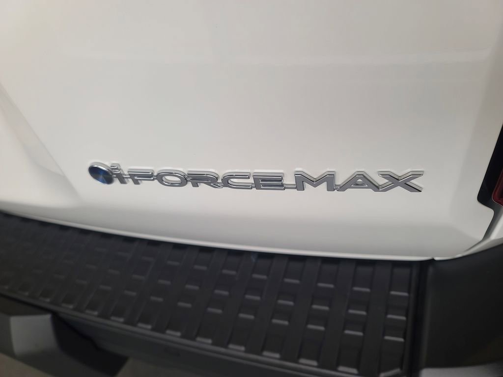 Used 2025 Toyota Land Cruiser image 12