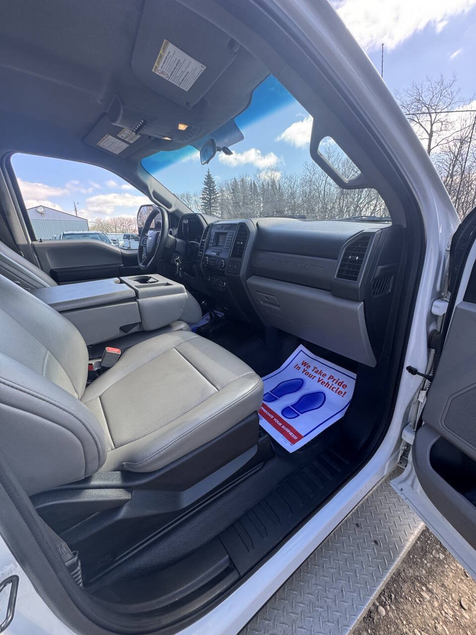 Used 2018 Ford F550 4x4 Regular Cab Super Duty image 43