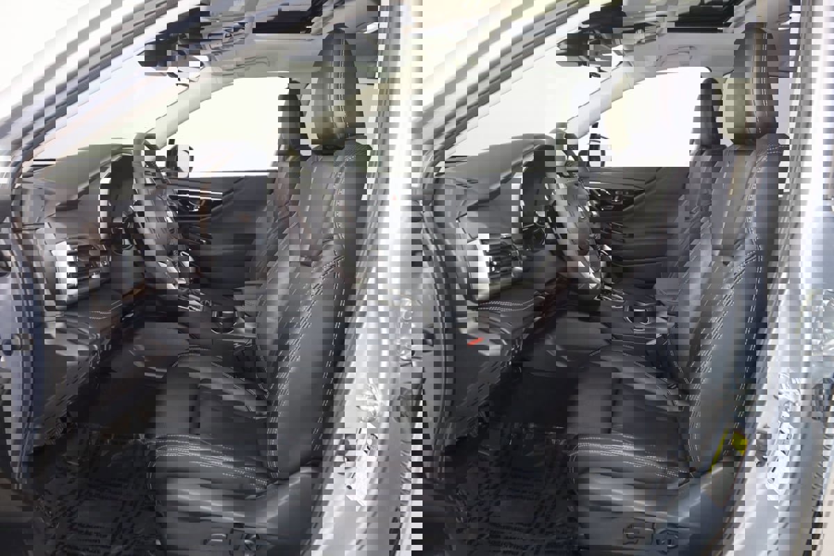 Used 2025 Subaru Outback Touring XT image 12