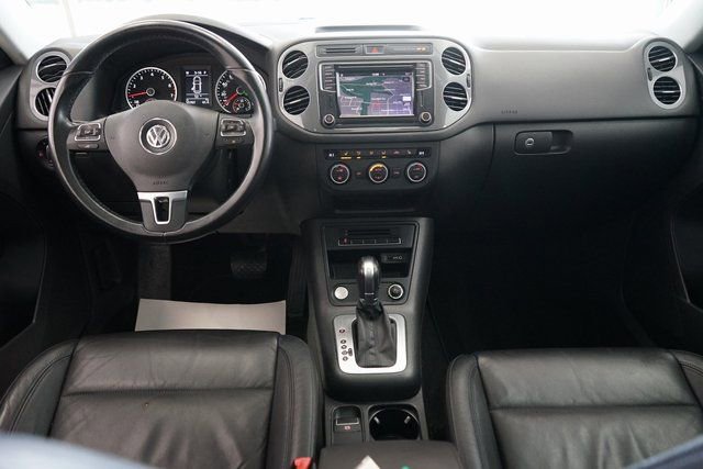 Used 2017 Volkswagen Tiguan Sport image 40