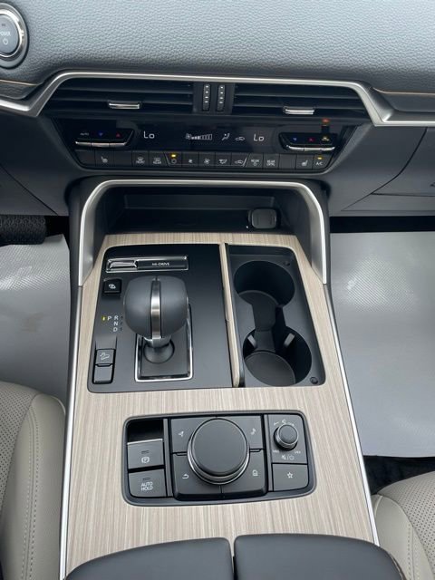 Used 2024 MAZDA CX-90 Plug-In Hybrid w/ Premium Pkg AWD/4WD image 21