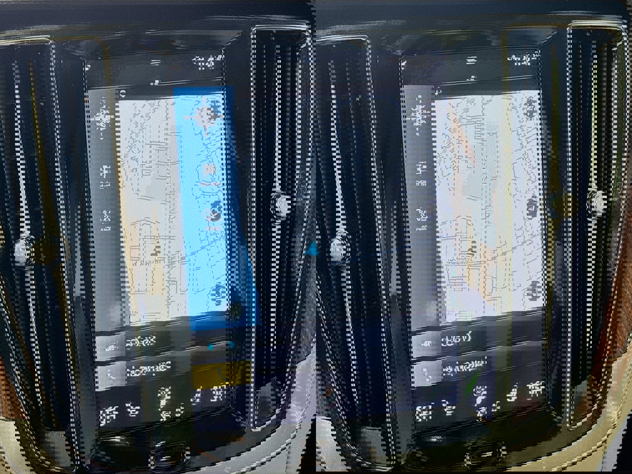 Used 2022 Volvo S60 B5 Momentum image 2