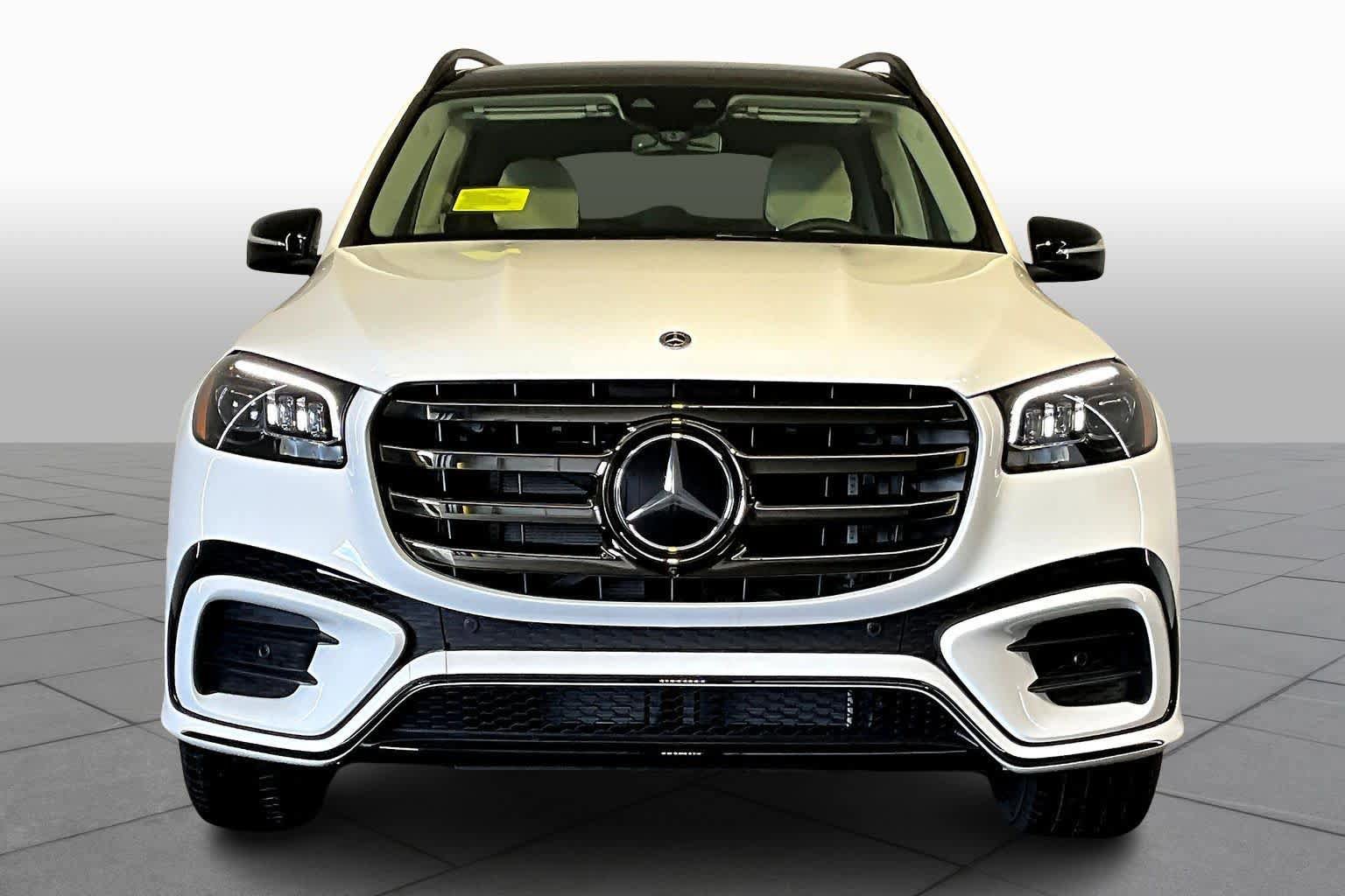New 2026 Mercedes-Benz GLS 450 4MATIC image 2