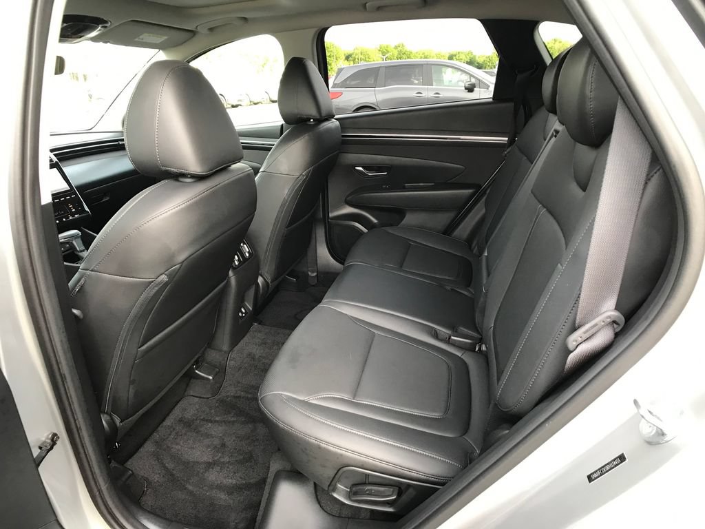 Used 2024 Hyundai Tucson SEL w/ Convenience Package AWD/4WD image 11