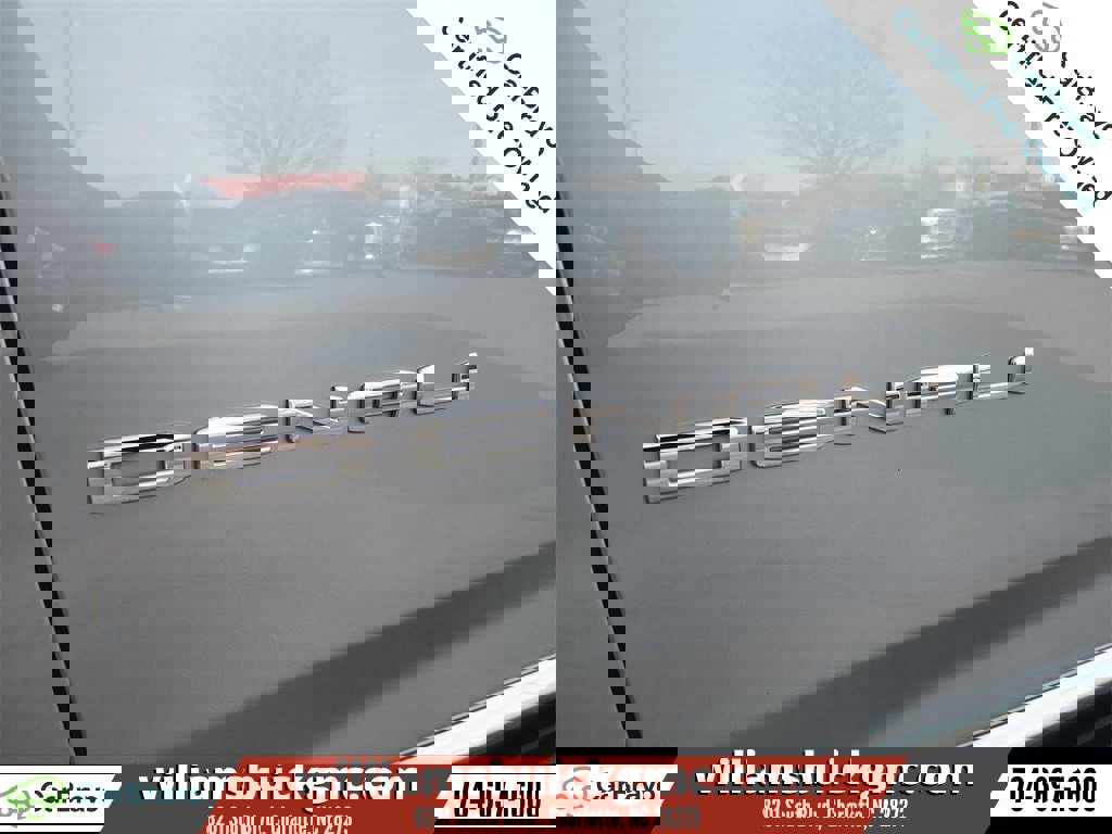 Certified 2023 GMC Yukon Denali image 33