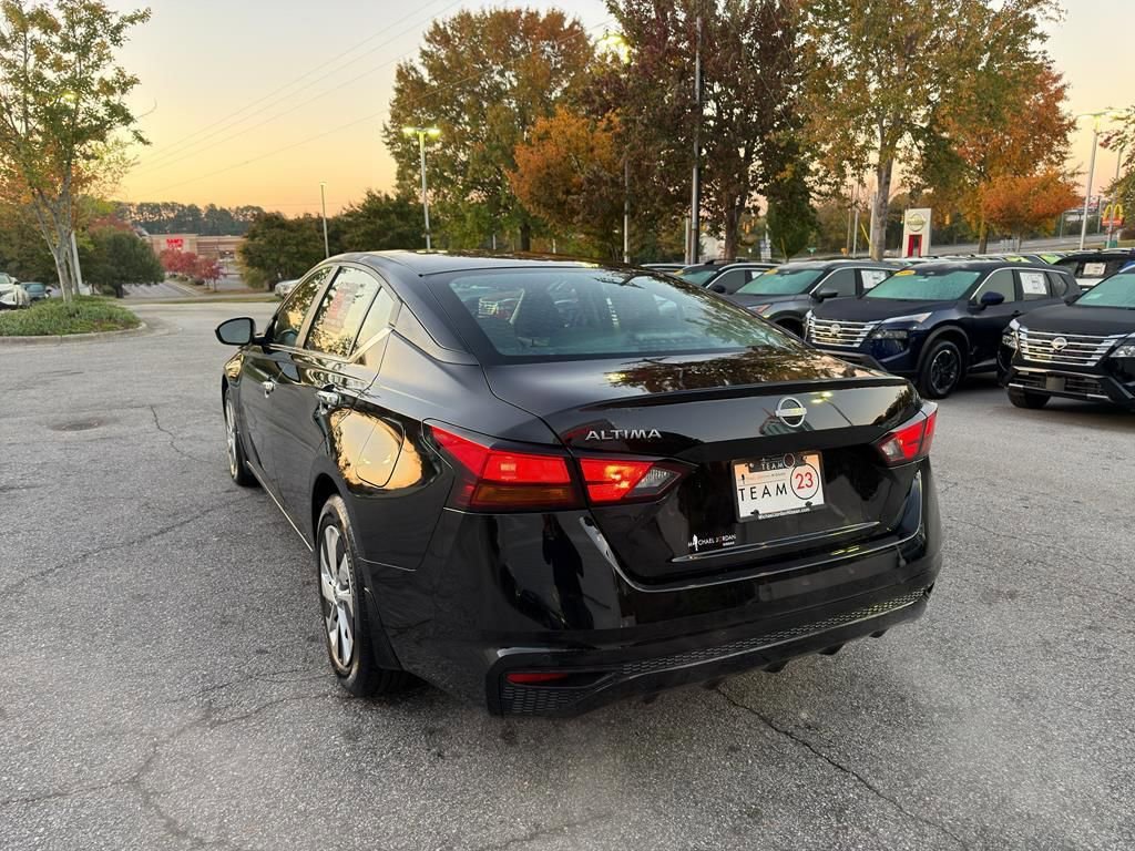 Certified 2024 Nissan Altima 2.5 S image 5