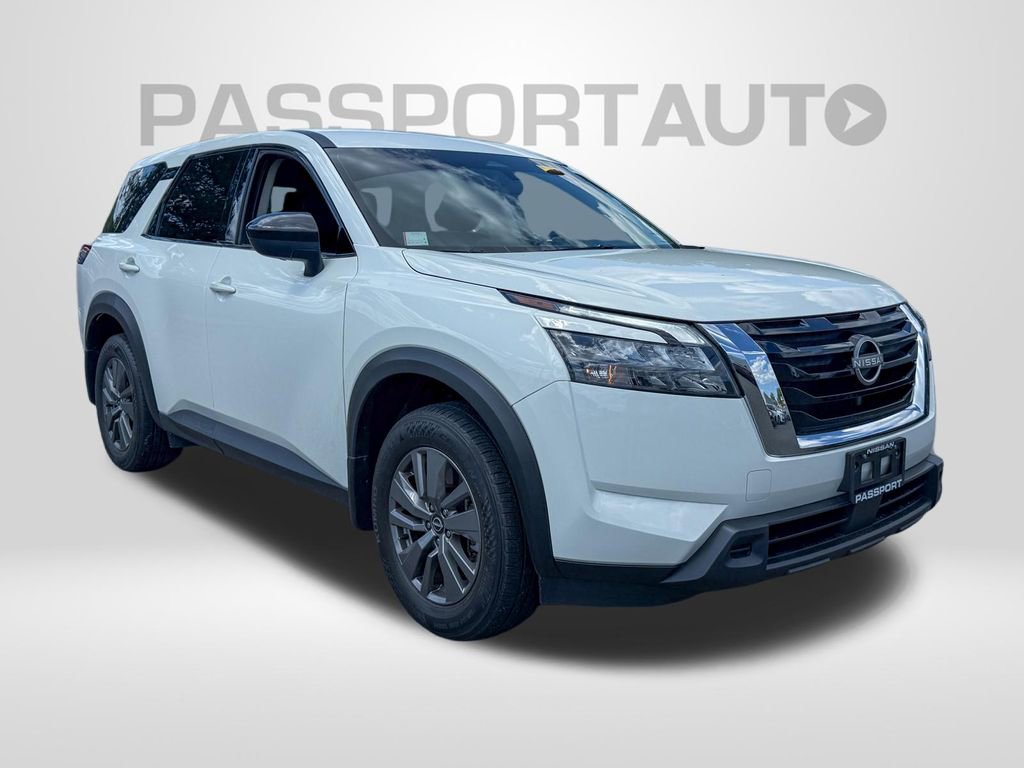 Certified 2024 Nissan Pathfinder S w/ Cargo Package AWD/4WD image 2