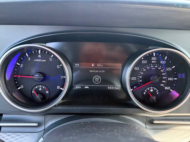 Used 2023 Kia Carnival LX FWD image 16