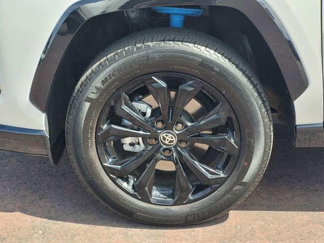 Used 2024 Toyota RAV4 XSE w/ Advanced Technology Package image 11