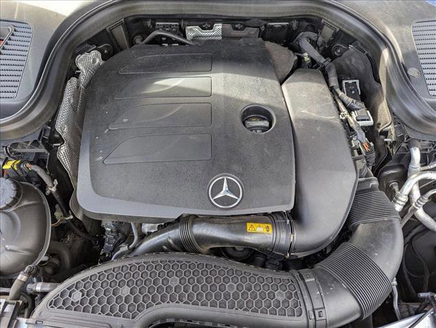 Used 2021 Mercedes-Benz GLC 300 4MATIC image 21
