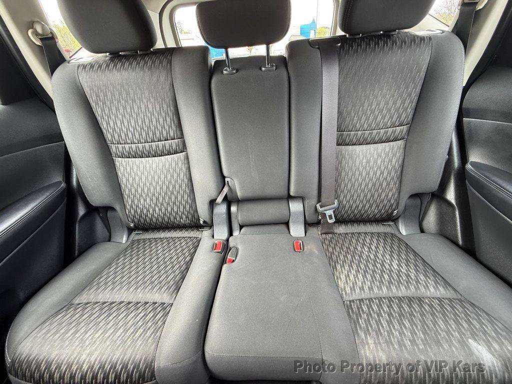 Used 2020 Nissan Rogue S AWD/4WD image 15