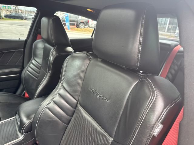 Used 2016 Dodge Charger SRT w/ Harman/Kardon Audio Group image 13