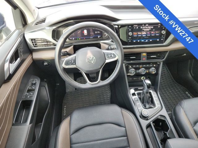 Certified 2024 Volkswagen Taos SEL image 10