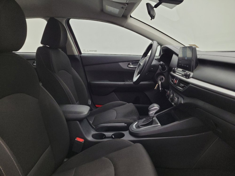 Used 2021 Kia Forte LXS image 21