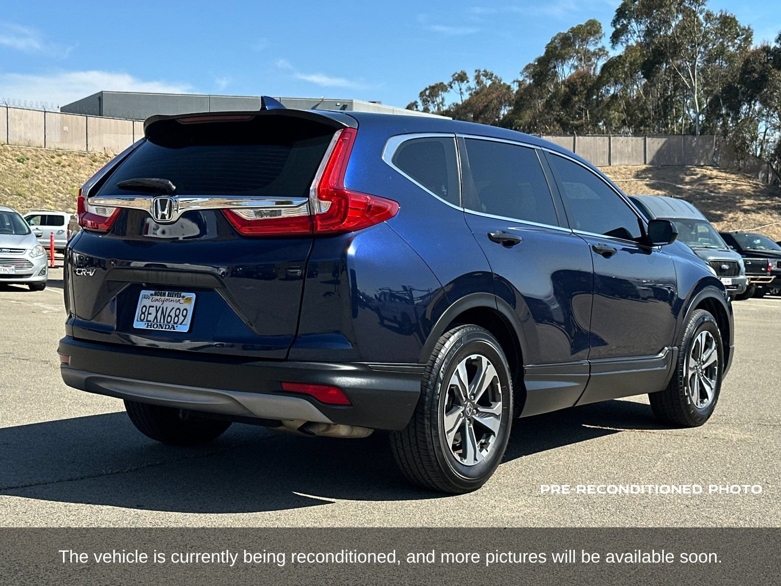 Used 2018 Honda CR-V LX image 6