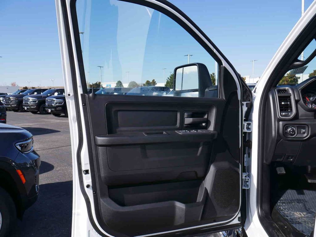 New 2026 RAM 3500 Tradesman w/ Chrome Appearance Group A AWD/4WD image 28