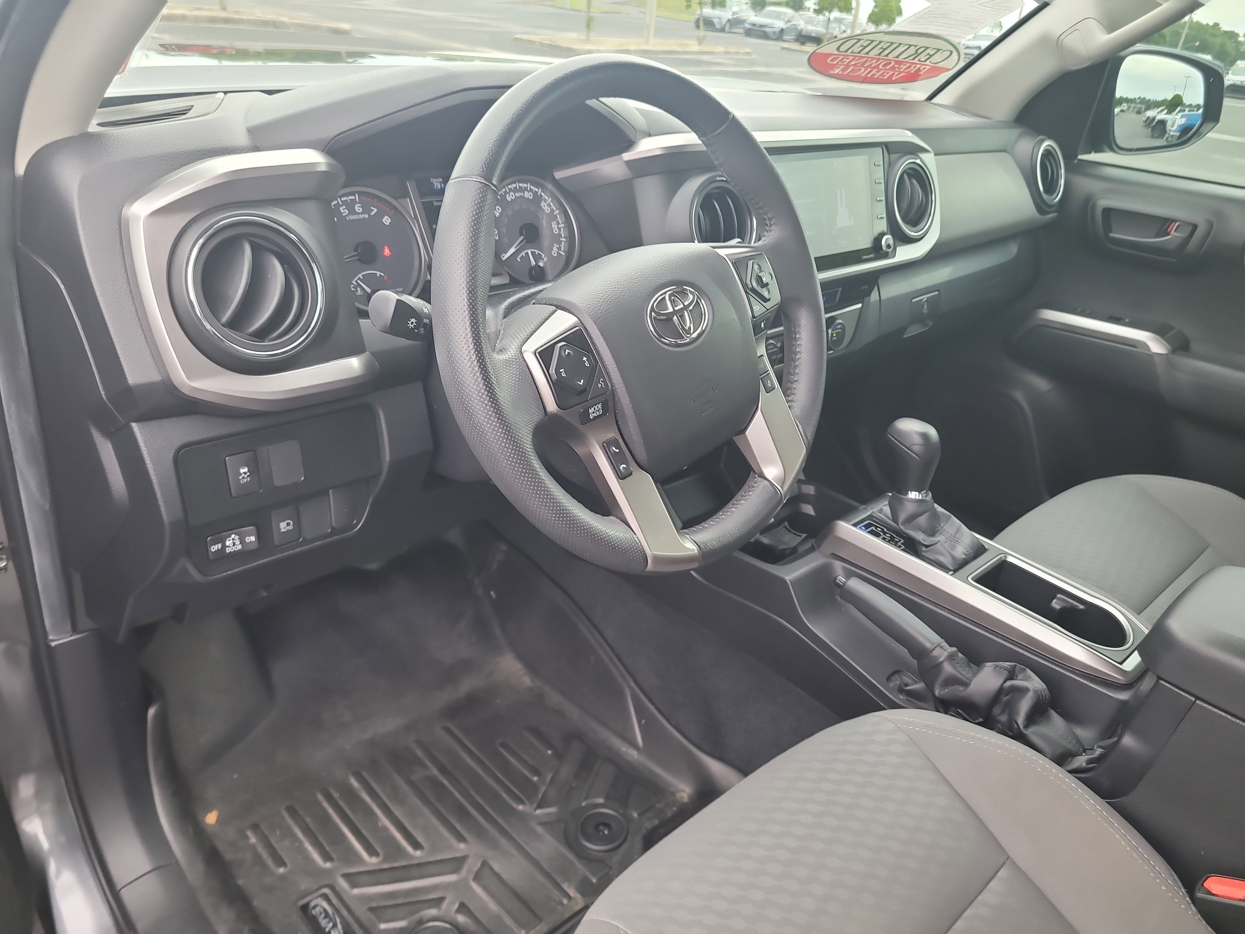 Certified 2022 Toyota Tacoma SR5 w/ Technology Package AWD/4WD image 19