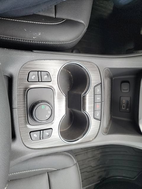 Used 2020 GMC Acadia SLT AWD/4WD image 13