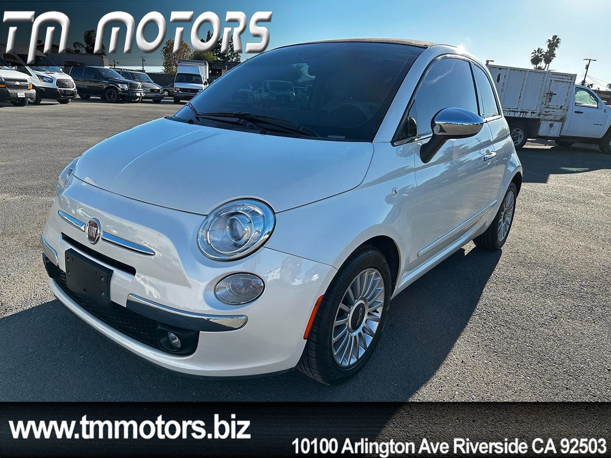 Used 2013 FIAT 500 Lounge w/ Luxury Leather Pkg image 1