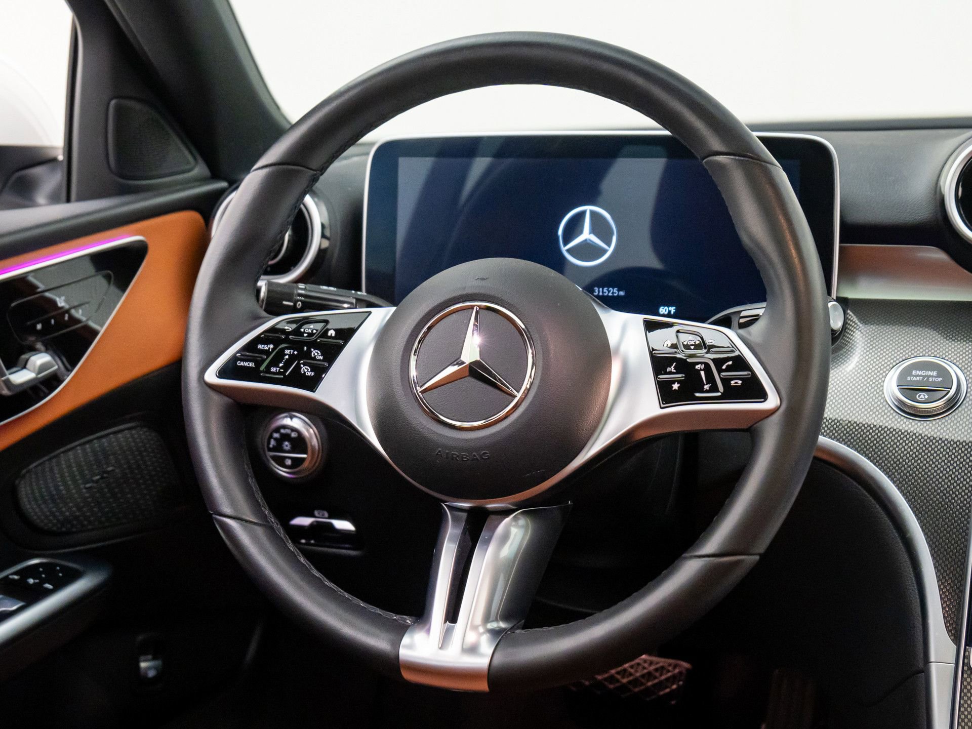 Used 2023 Mercedes-Benz C 300 4MATIC Sedan image 11