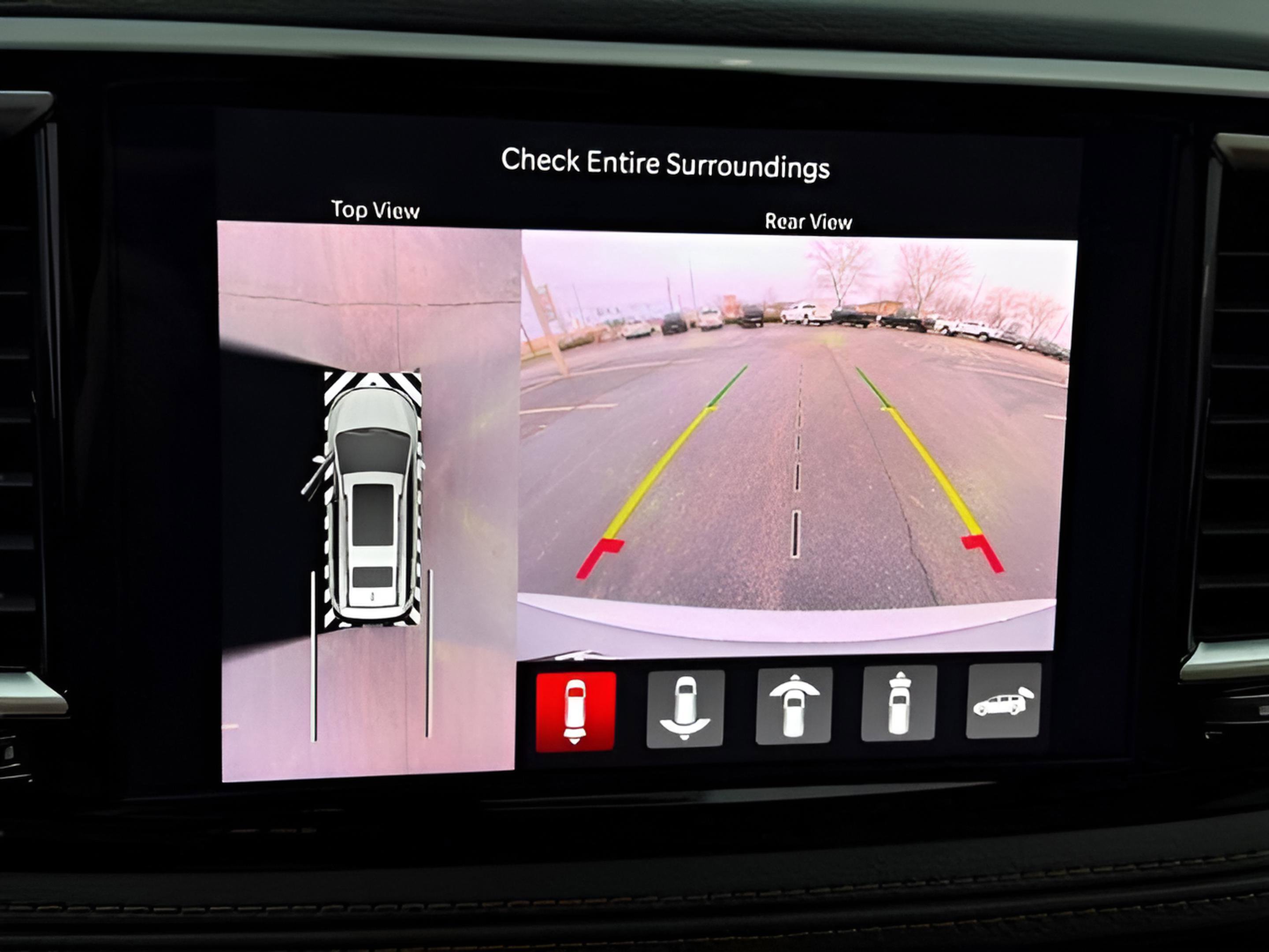 New 2026 Chrysler Pacifica Pinnacle w/ Trailer Tow Group image 27