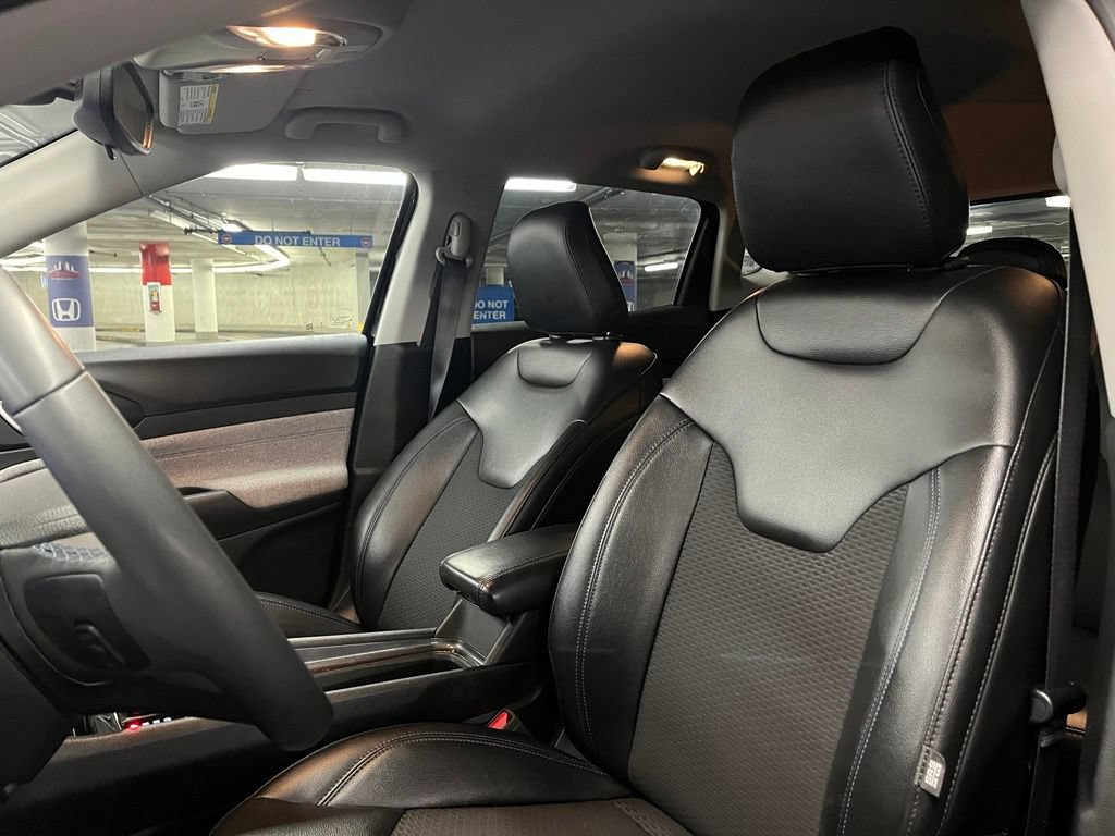 Used 2022 Jeep Compass Latitude AWD/4WD image 18