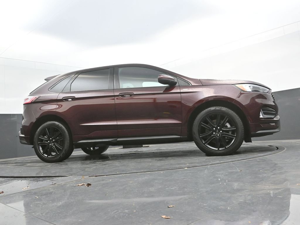 Used 2024 Ford Edge ST-Line image 39