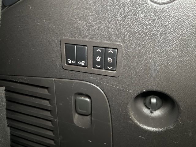 Used 2015 Chevrolet Tahoe LTZ image 59