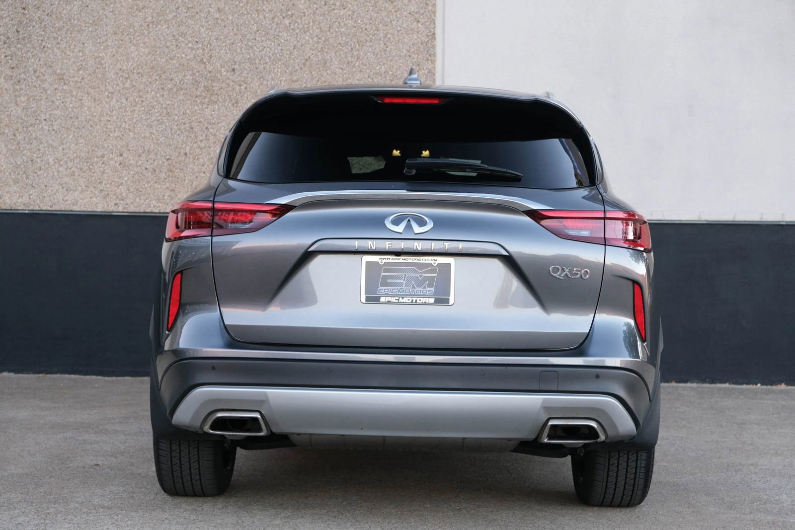 Used 2022 INFINITI QX50 Sensory image 16