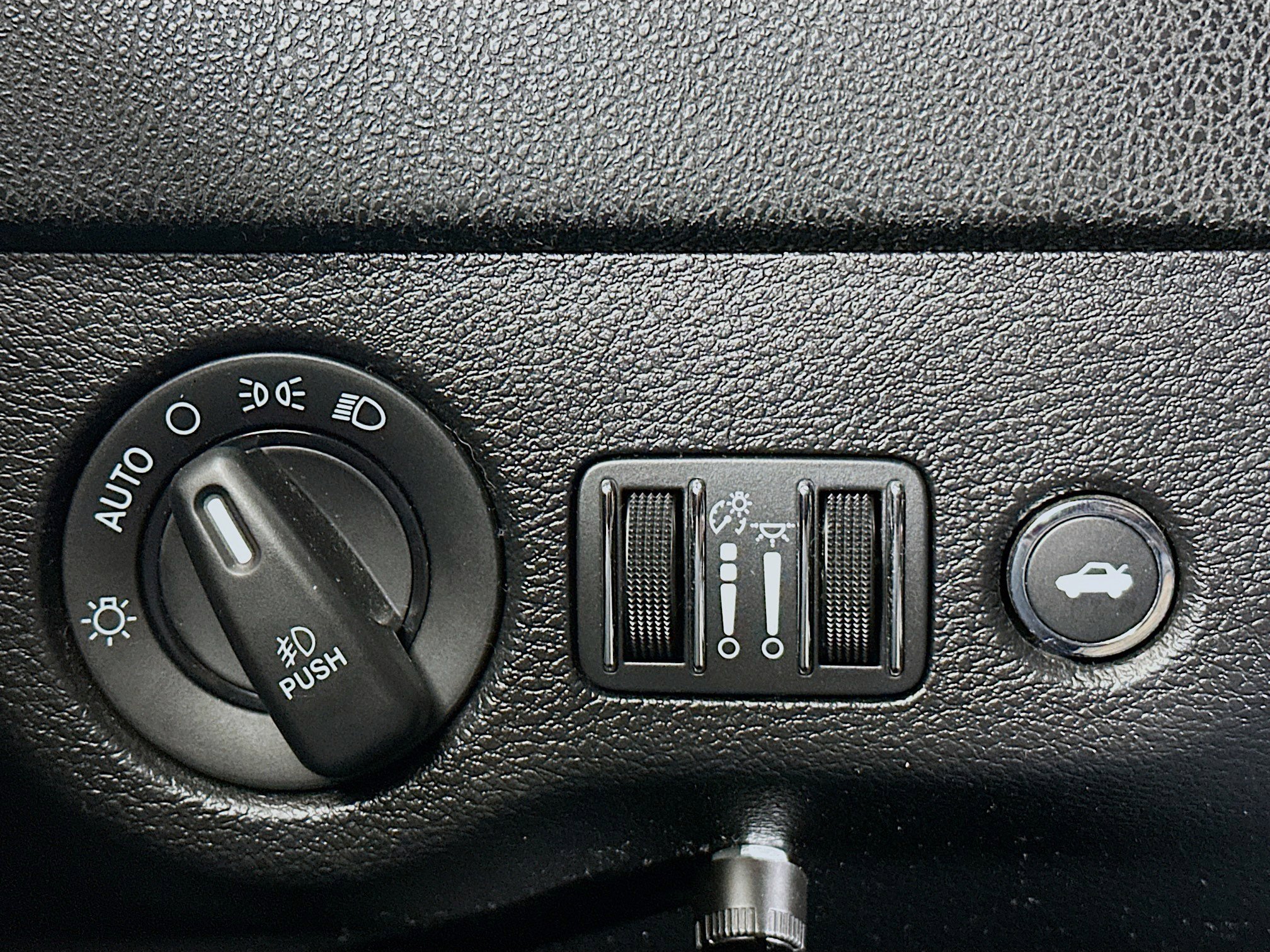 Used 2021 Dodge Charger R/T image 16