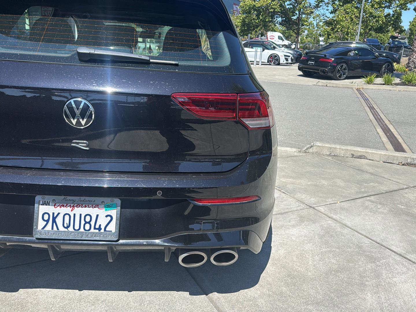 Used 2024 Volkswagen Golf R AWD/4WD image 7