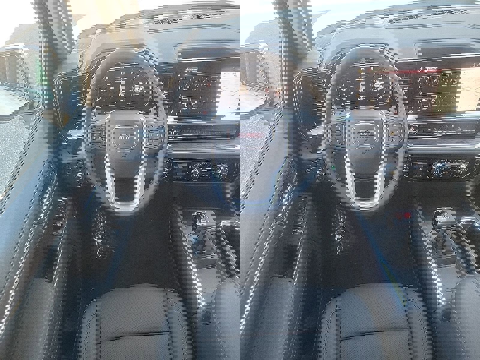 New 2026 GMC Sierra 1500 SLT image 24