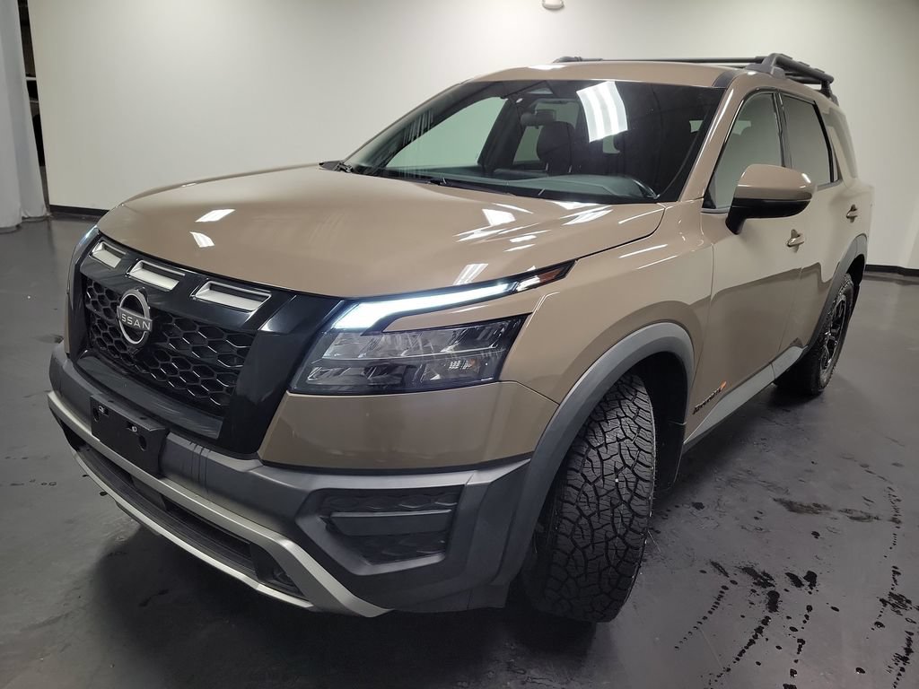 Used 2023 Nissan Pathfinder Rock Creek AWD/4WD image 4