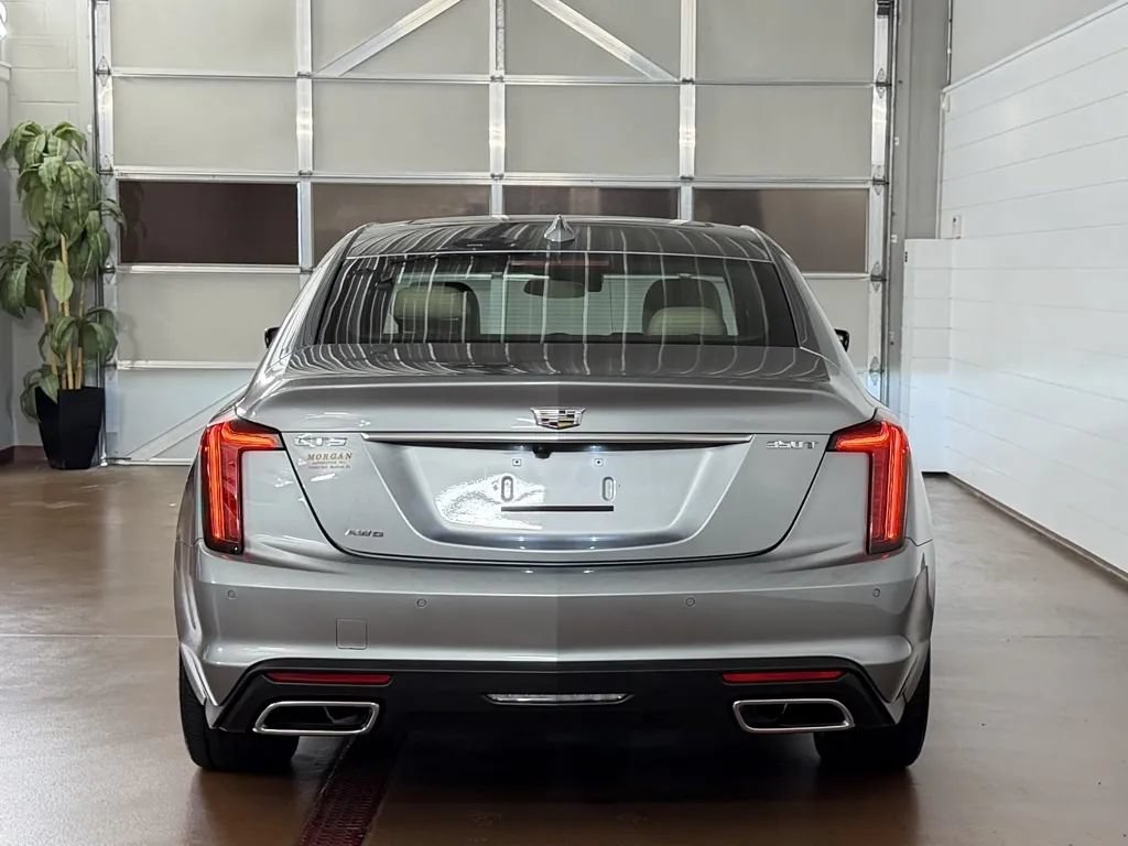 Used 2023 Cadillac CT5 Luxury w/ Sun And Sound Package AWD/4WD image 4