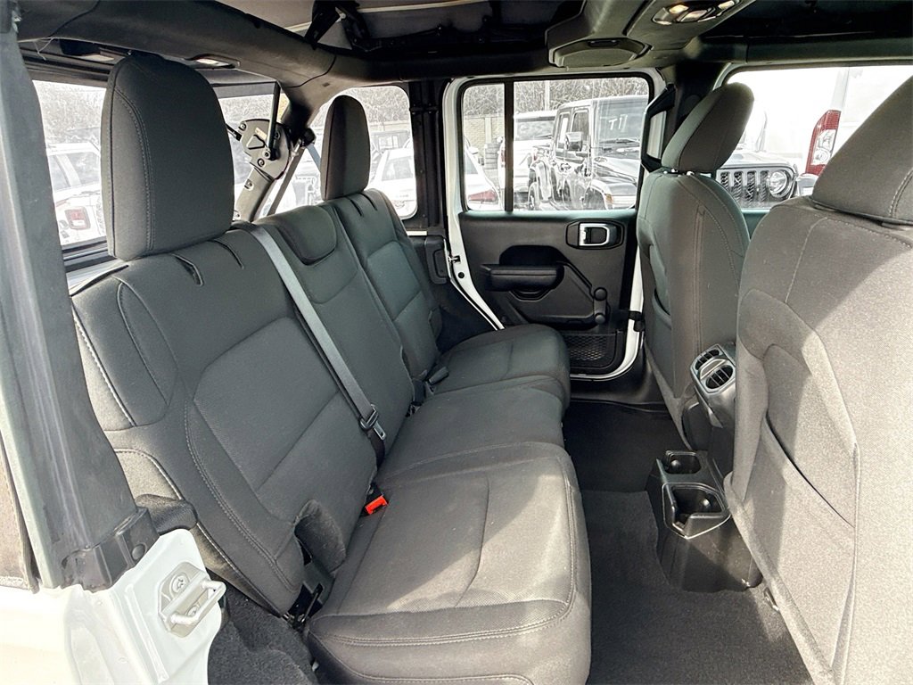 Used 2021 Jeep Wrangler Unlimited Sport image 30