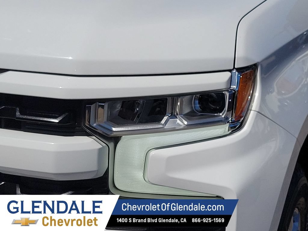 Used 2022 Chevrolet Silverado 1500 RST w/ Z71 Off-Road Package AWD/4WD image 17