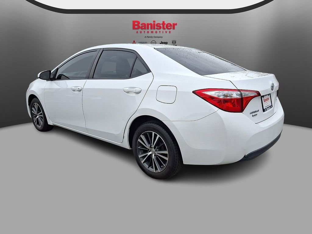 Used 2016 Toyota Corolla LE FWD image 6
