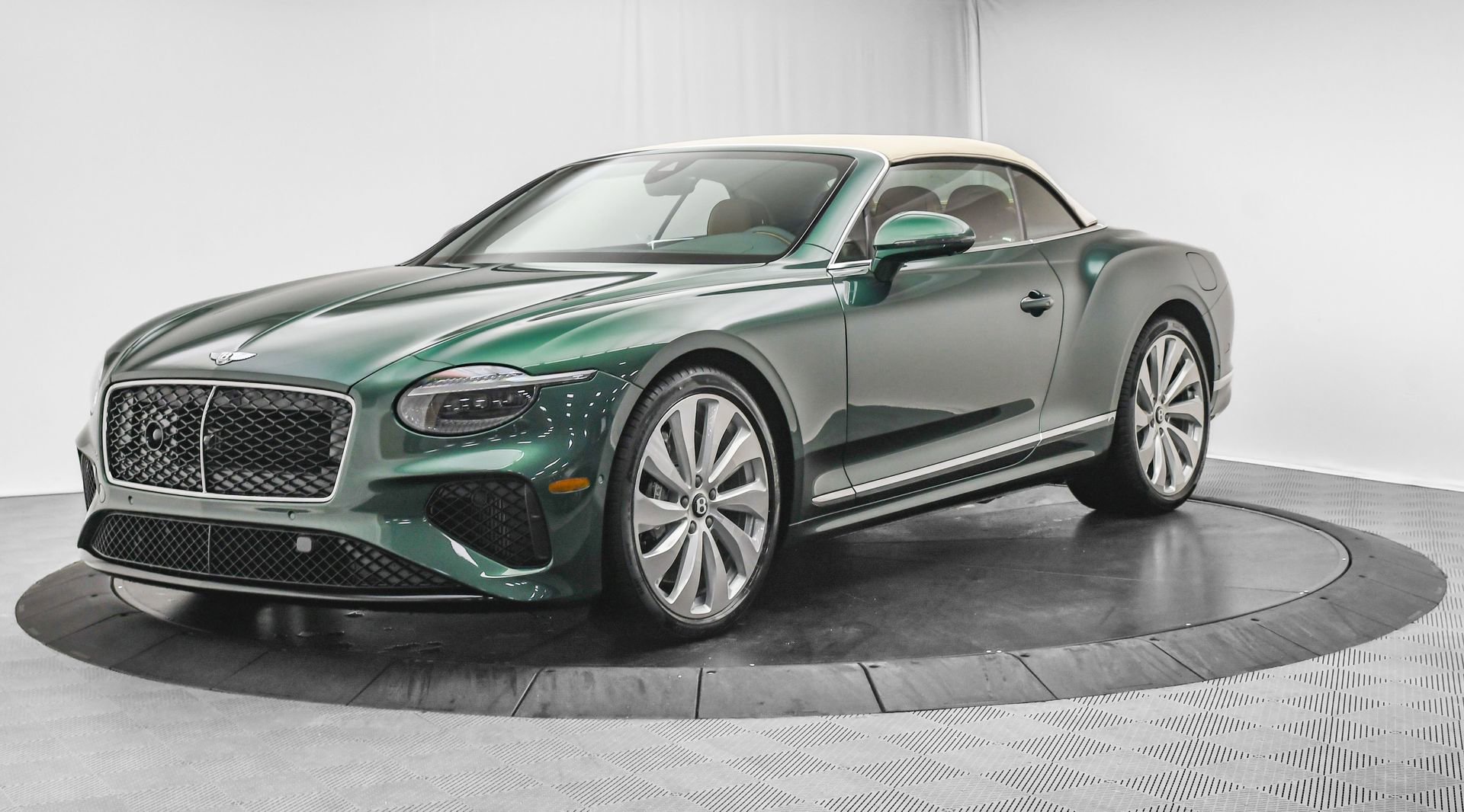 New 2026 Bentley Continental GTC AWD/4WD image 50