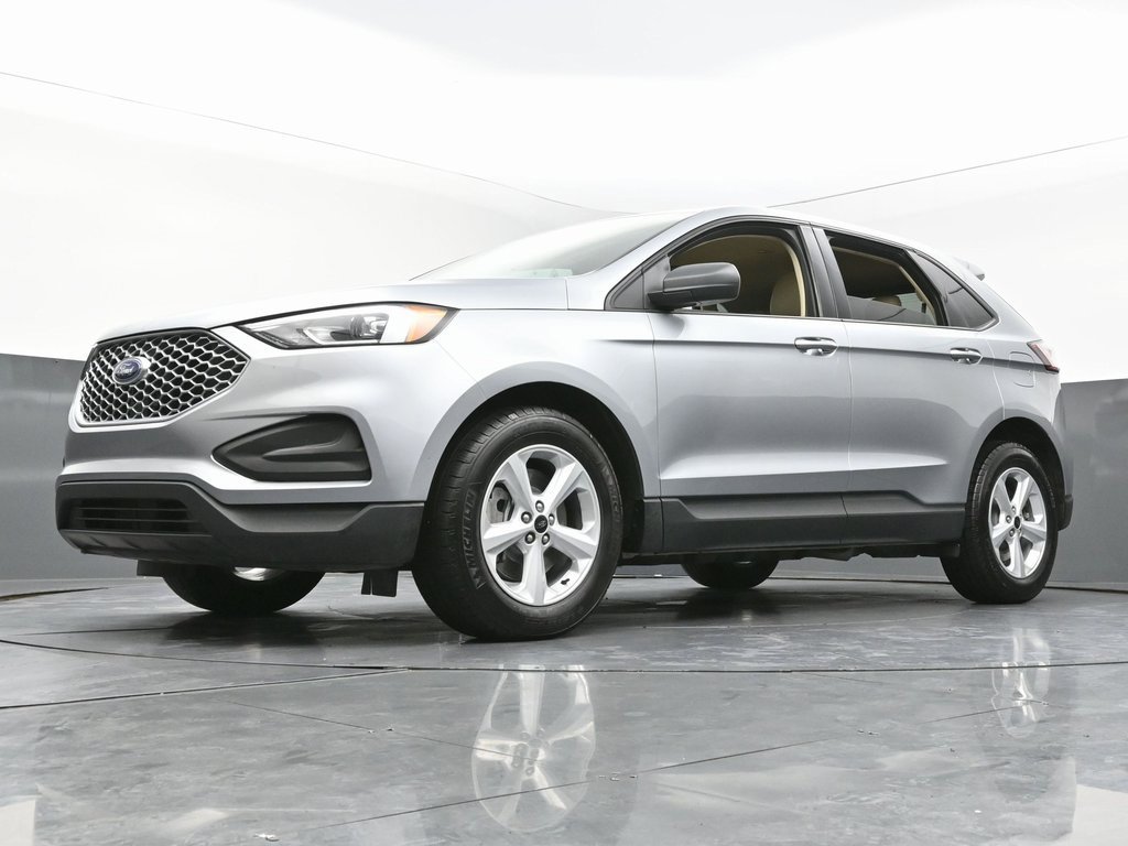 Used 2024 Ford Edge SE image 58