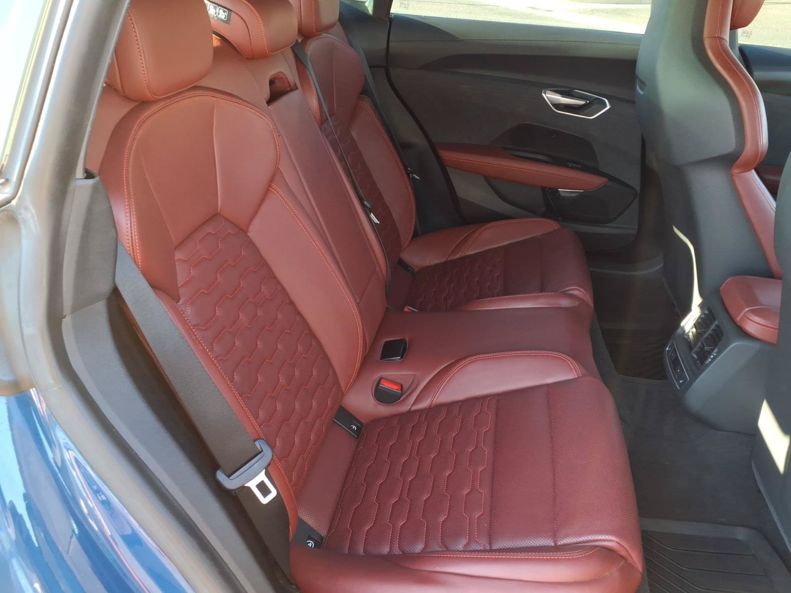 Used 2024 Audi e-tron GT Prestige w/ Prestige Package AWD/4WD image 15