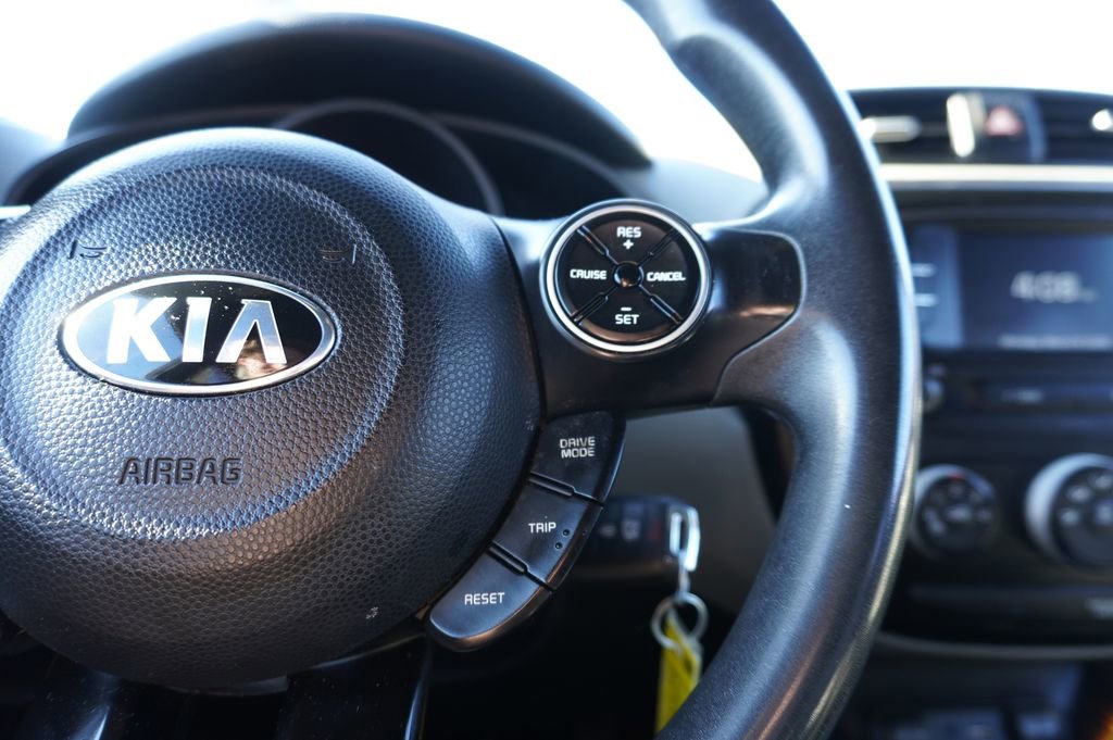 Used 2019 Kia Soul image 20