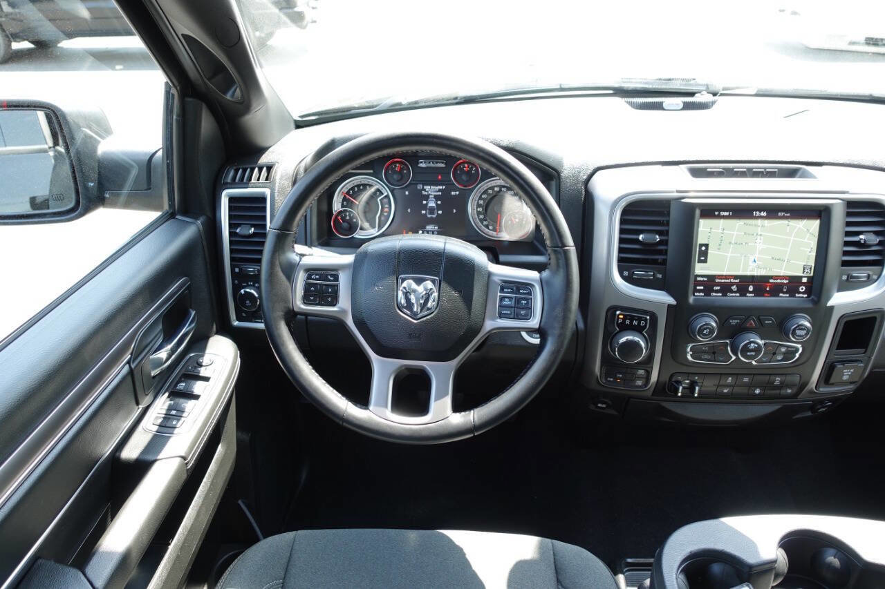 Used 2023 RAM 1500 Classic Warlock AWD/4WD image 43